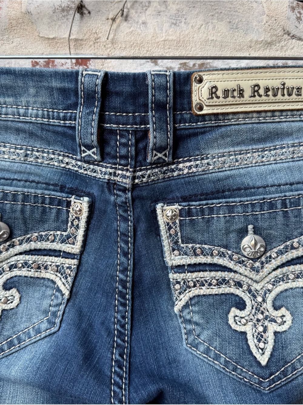 Rock Revival Maaje Bootcut Embroidered Bling Jeans Size 30
